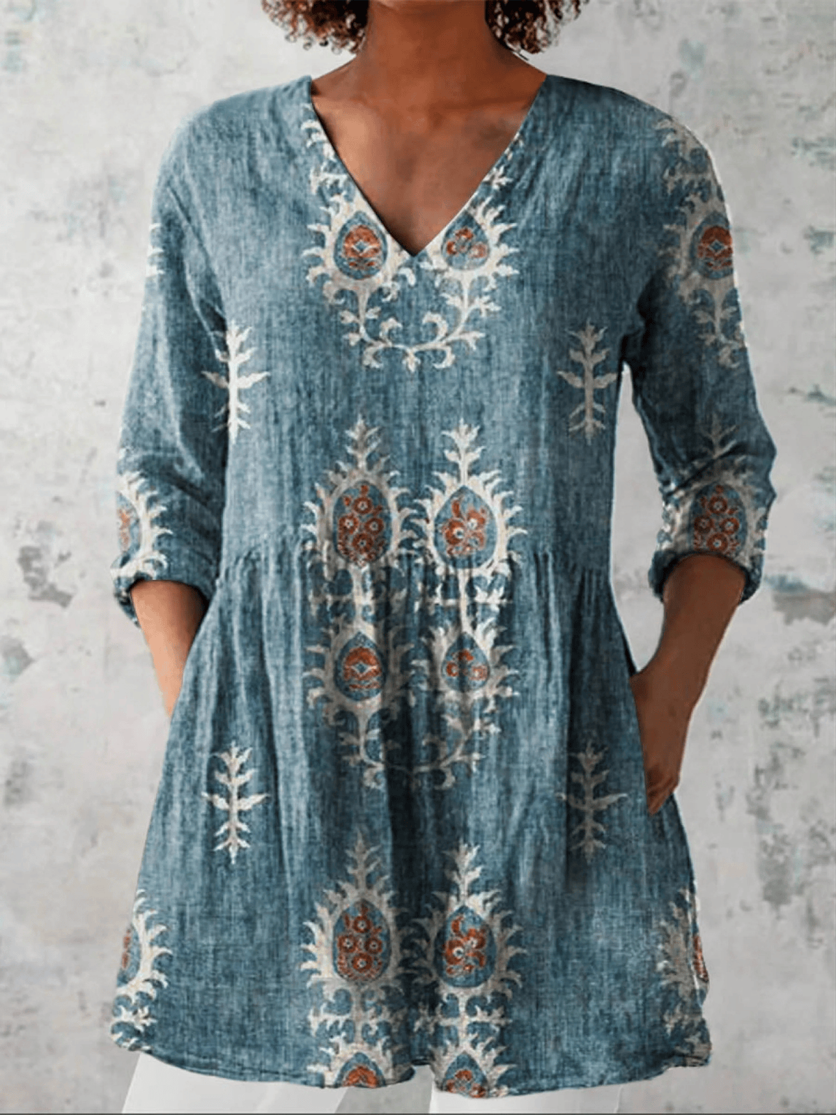 Elise | Long Blouse with V-Neck